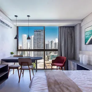 https://rooftop-1308-estdio-moderno-na-praia-de-boa-viagem-por.hotels-in-recife.com
